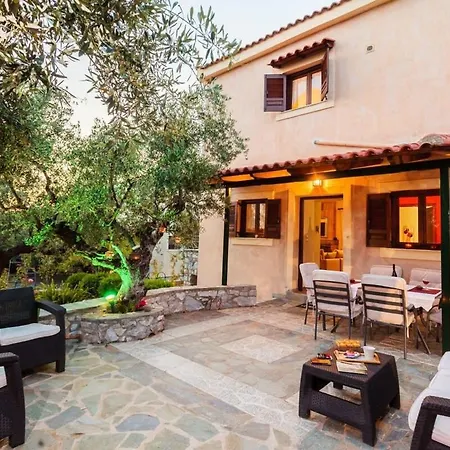Casa vacanze Mani Garden Haven - Private Retreat In Stoupa Lévktron