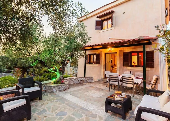 Ferienhaus Mani Garden Haven - Private Retreat In Stoupa Lévktron