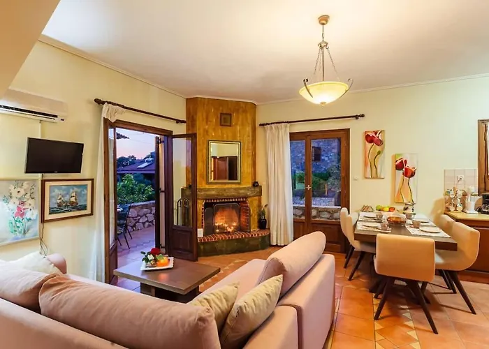 Ferienhaus Mani Garden Haven - Private Retreat In Stoupa Lévktron